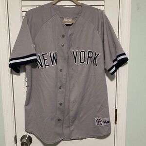 Majestic Gray New York Yankees jersey large
